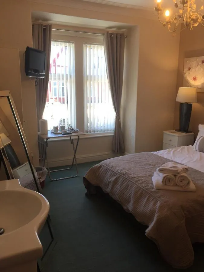 The Fernroyd Bed & Breakfast Blackpool